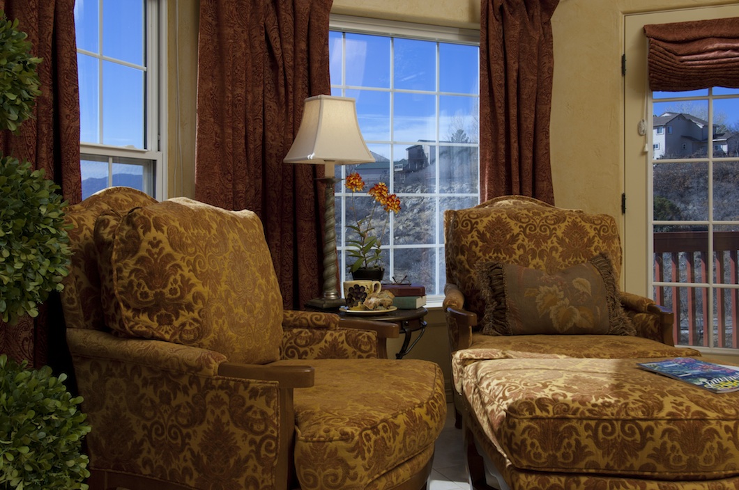 A kitchen nook becomes a tranquil sanctuary. A kitchen nook becomes a tranquil sanctuary